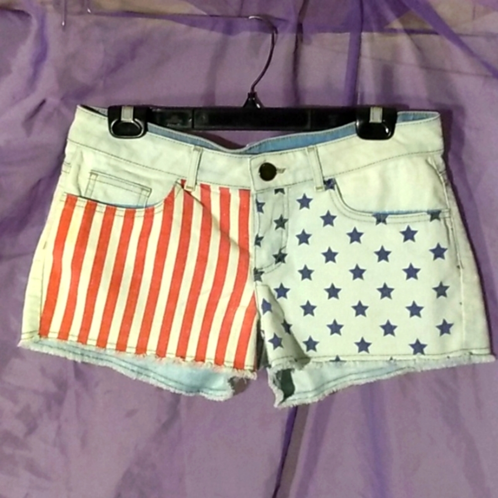 No Boundaries Shorts Size 11